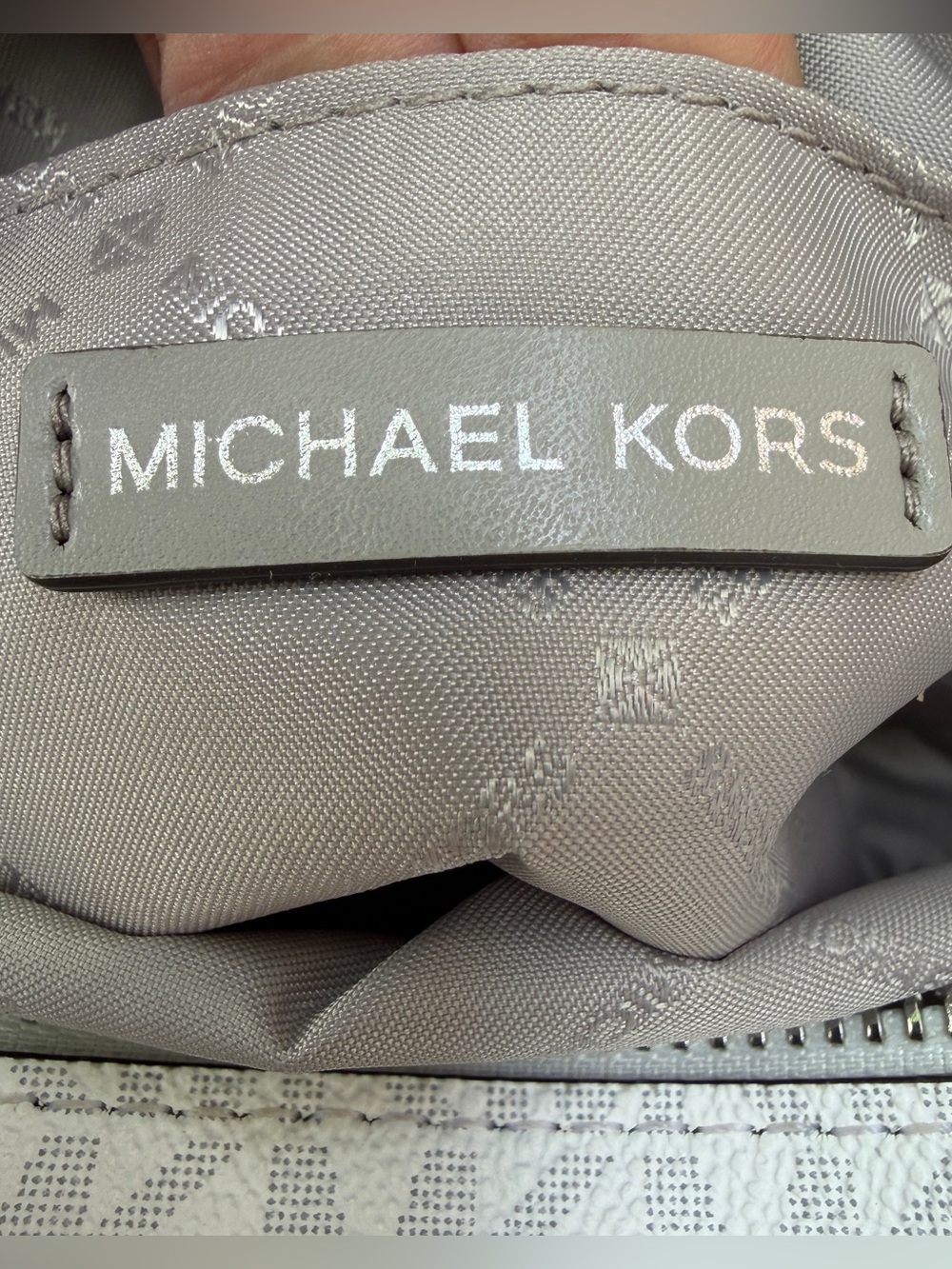 Michael Kors Small Connie Bright White Gray Camera Signature Logo Crossbody Bag - Picture 11 of 15